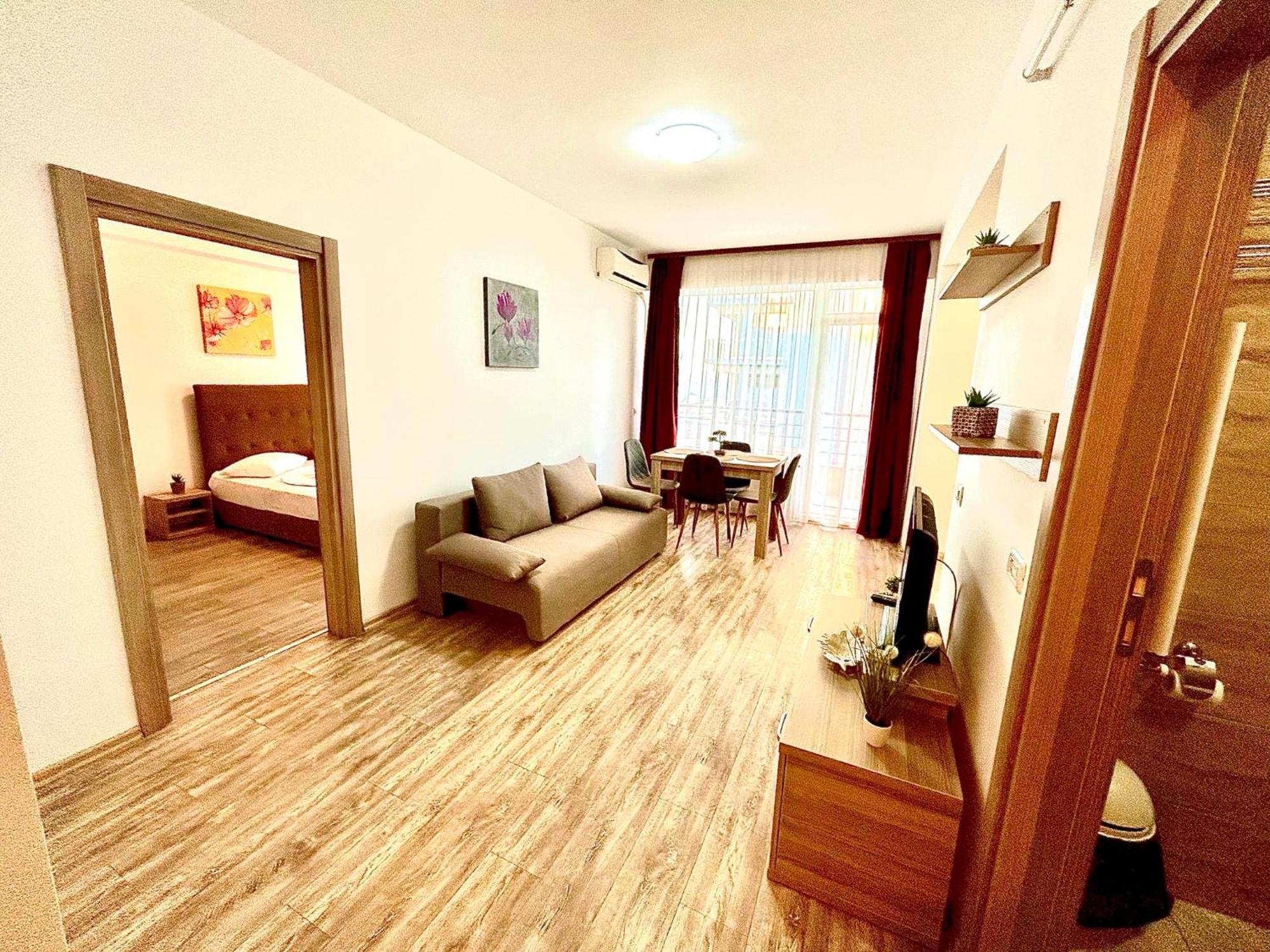 Marcony Boutique Apartments Mamaia Eksteriør bilde